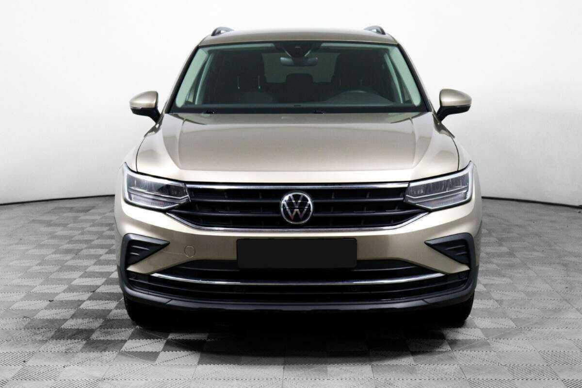 Volkswagen Tiguan 2021 года с пробегом. Фото: #1