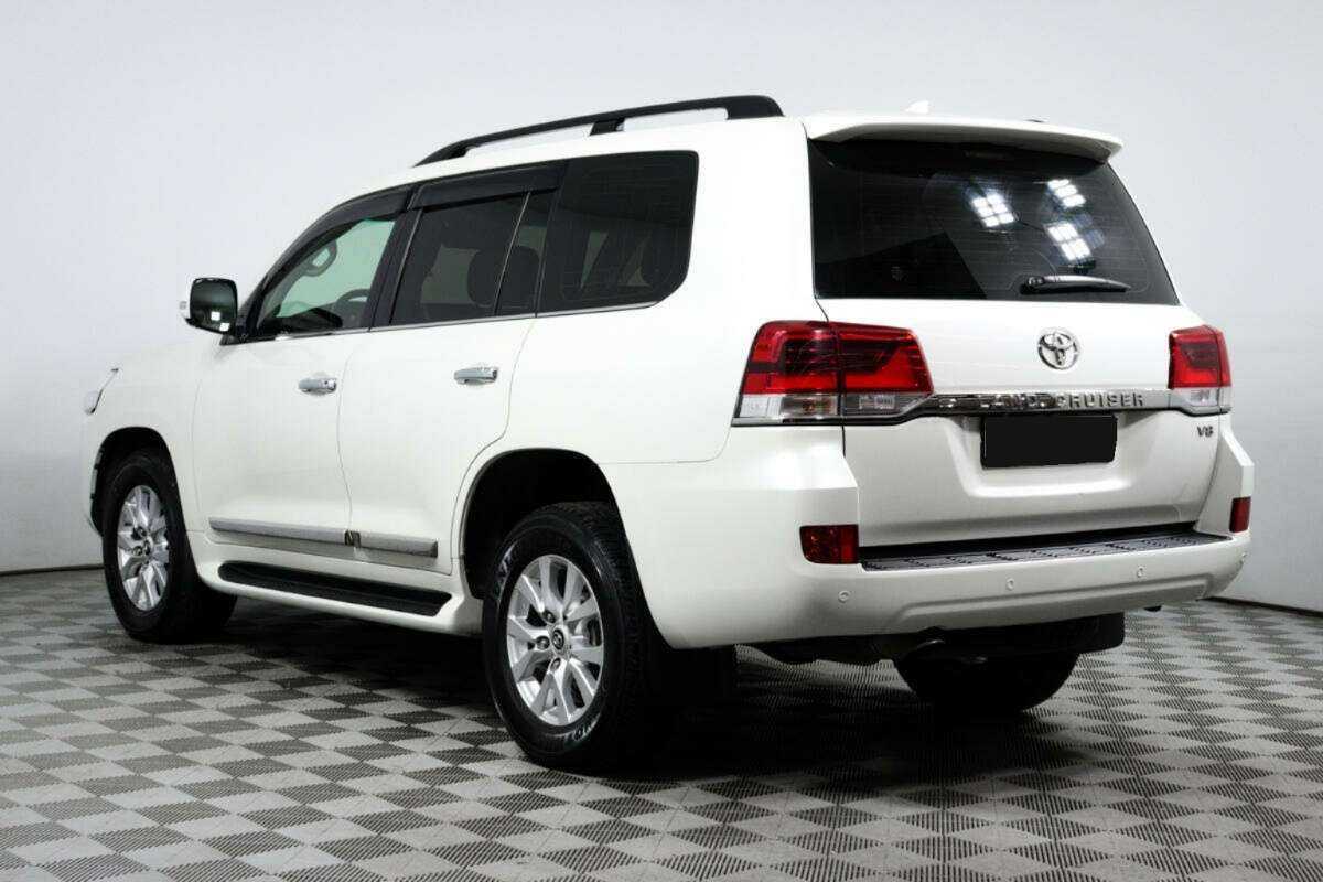 Toyota Land Cruiser 2016 года с пробегом. Фото: #6
