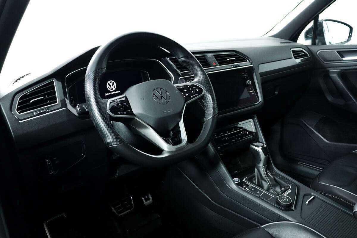 Volkswagen Tiguan 2021 года с пробегом. Фото: #11