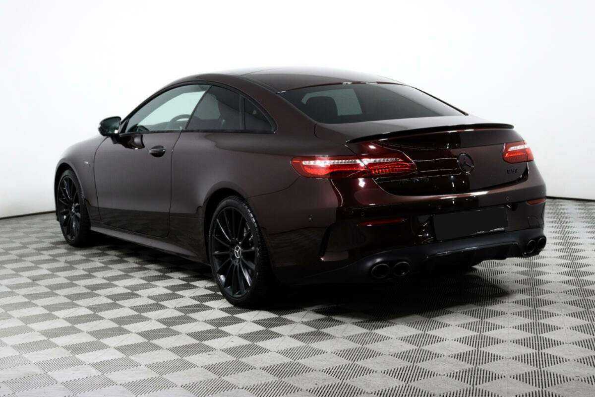 Mercedes-Benz E-Класс AMG 2018 года с пробегом. Фото: #6
