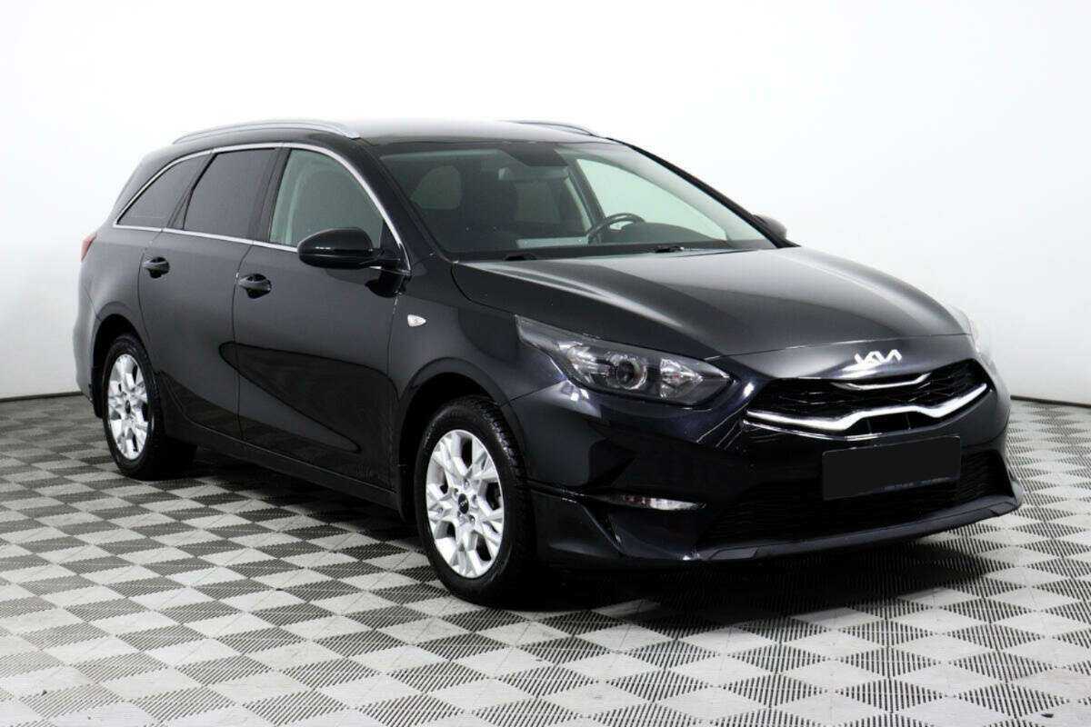 Kia Ceed 2021 года с пробегом. Фото: #2