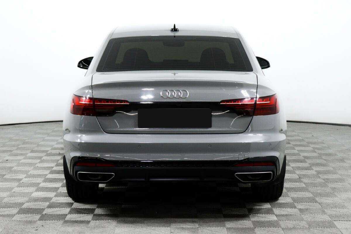 Audi A4 2021 года с пробегом. Фото: #5