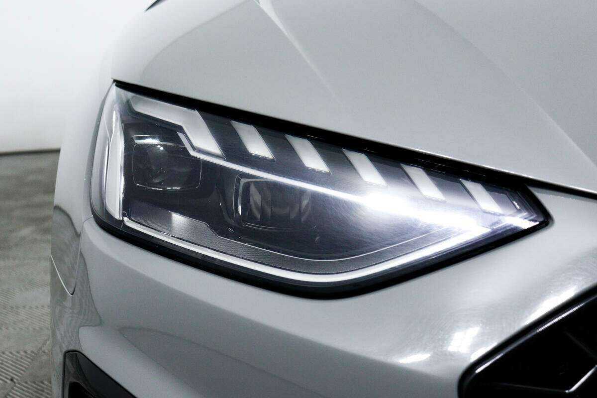 Audi A4 2021 года с пробегом. Фото: #14