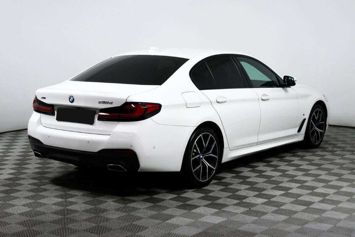 BMW 5 серии 2020 года с пробегом. Фото: #4