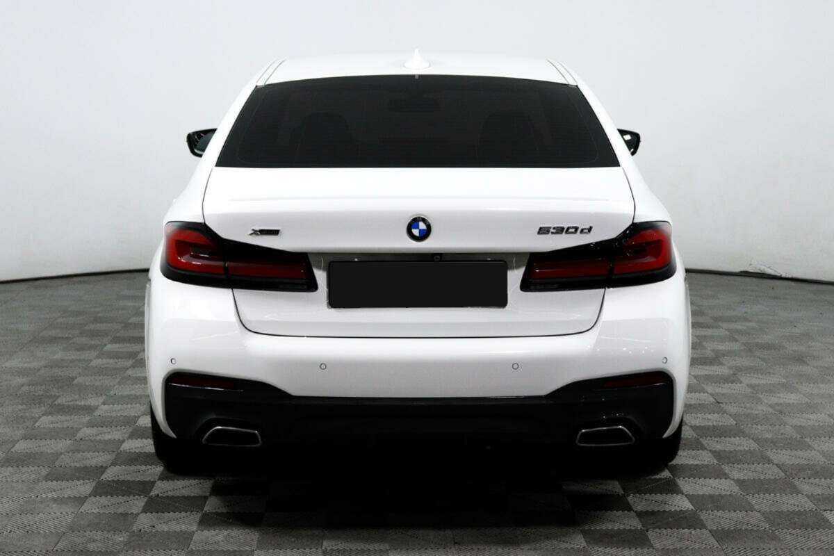 BMW 5 серии 2020 года с пробегом. Фото: #6