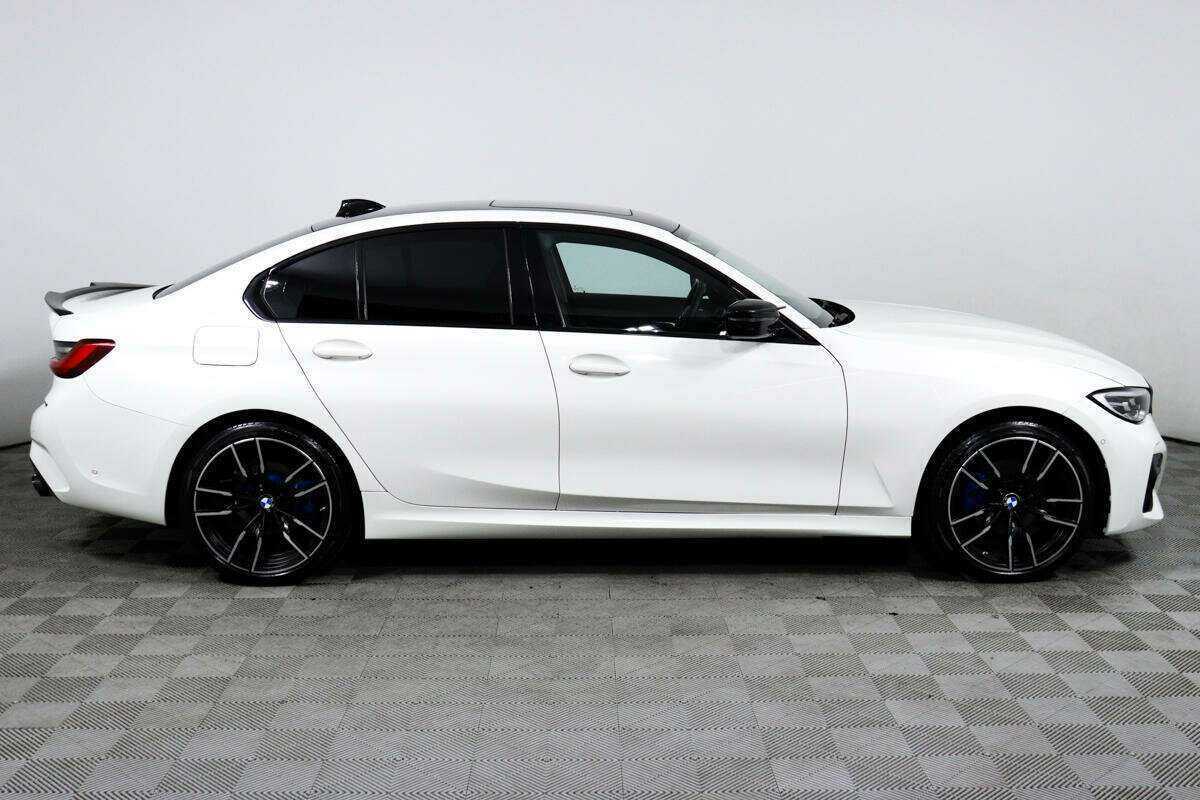 BMW 3 серии 2019 года с пробегом. Фото: #2