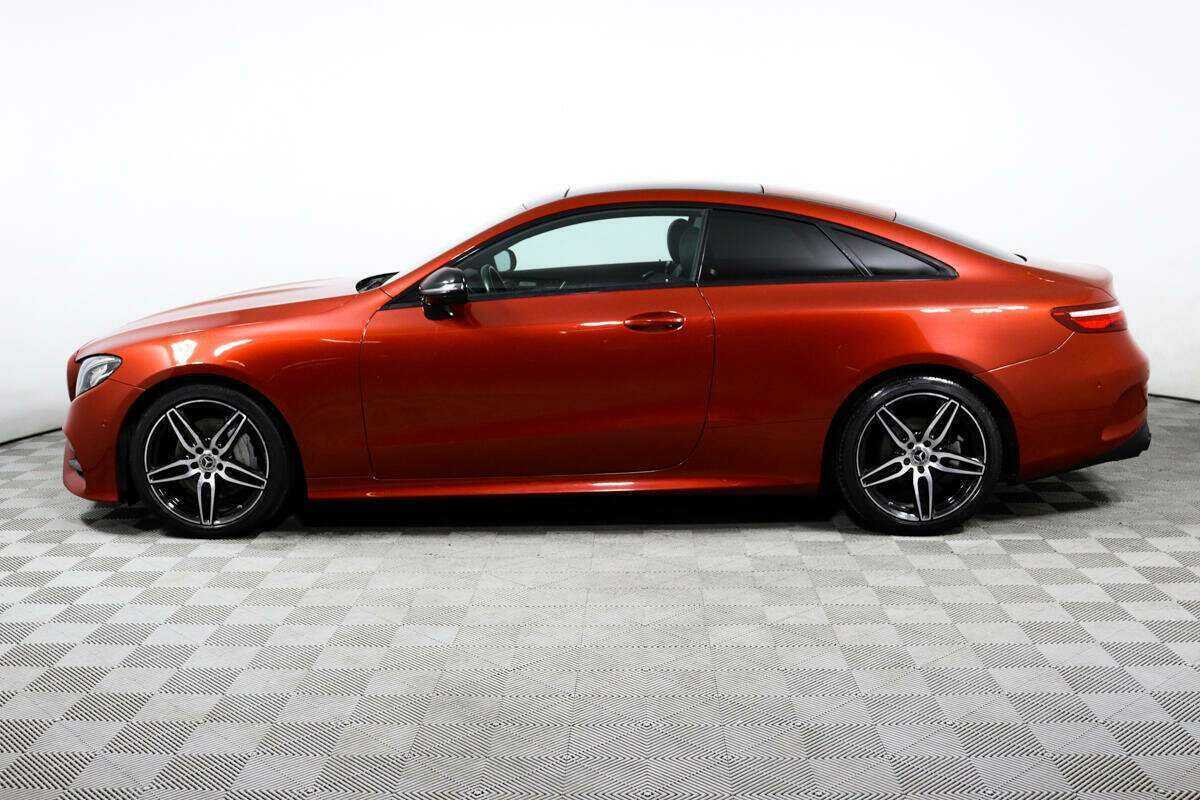 Mercedes-Benz E-Класс 2017 года с пробегом. Фото: #7