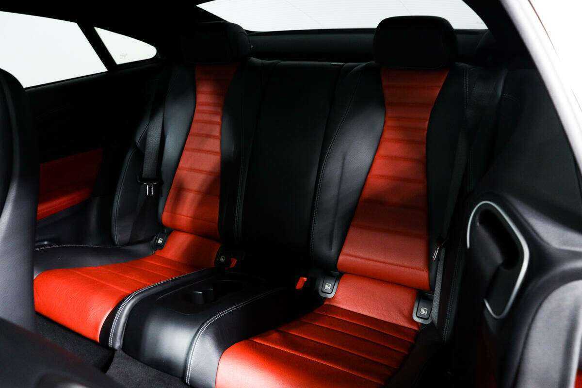 Mercedes-Benz E-Класс 2017 года с пробегом. Фото: #12