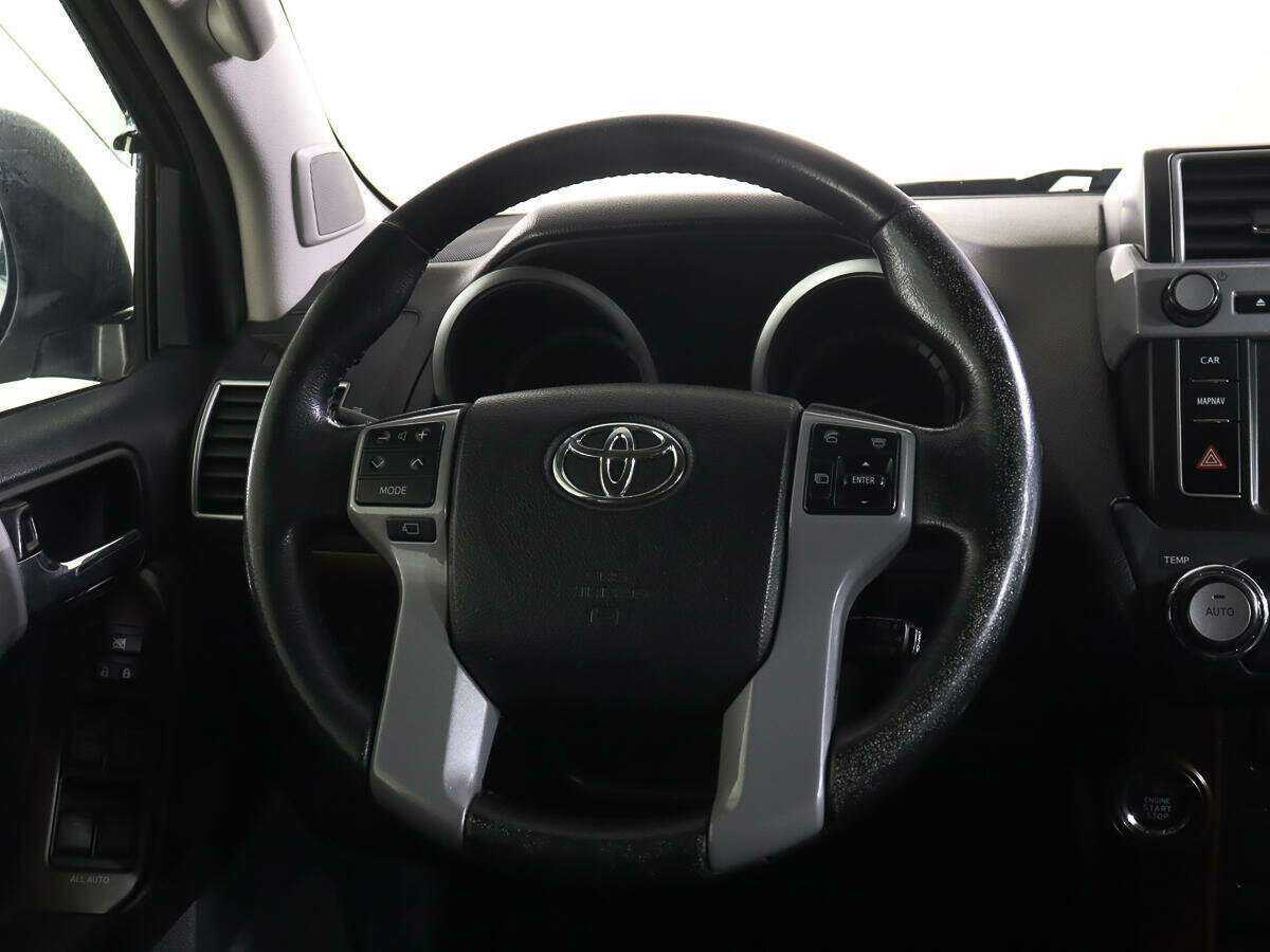 Toyota Land Cruiser Prado 2015 года с пробегом. Фото: #13
