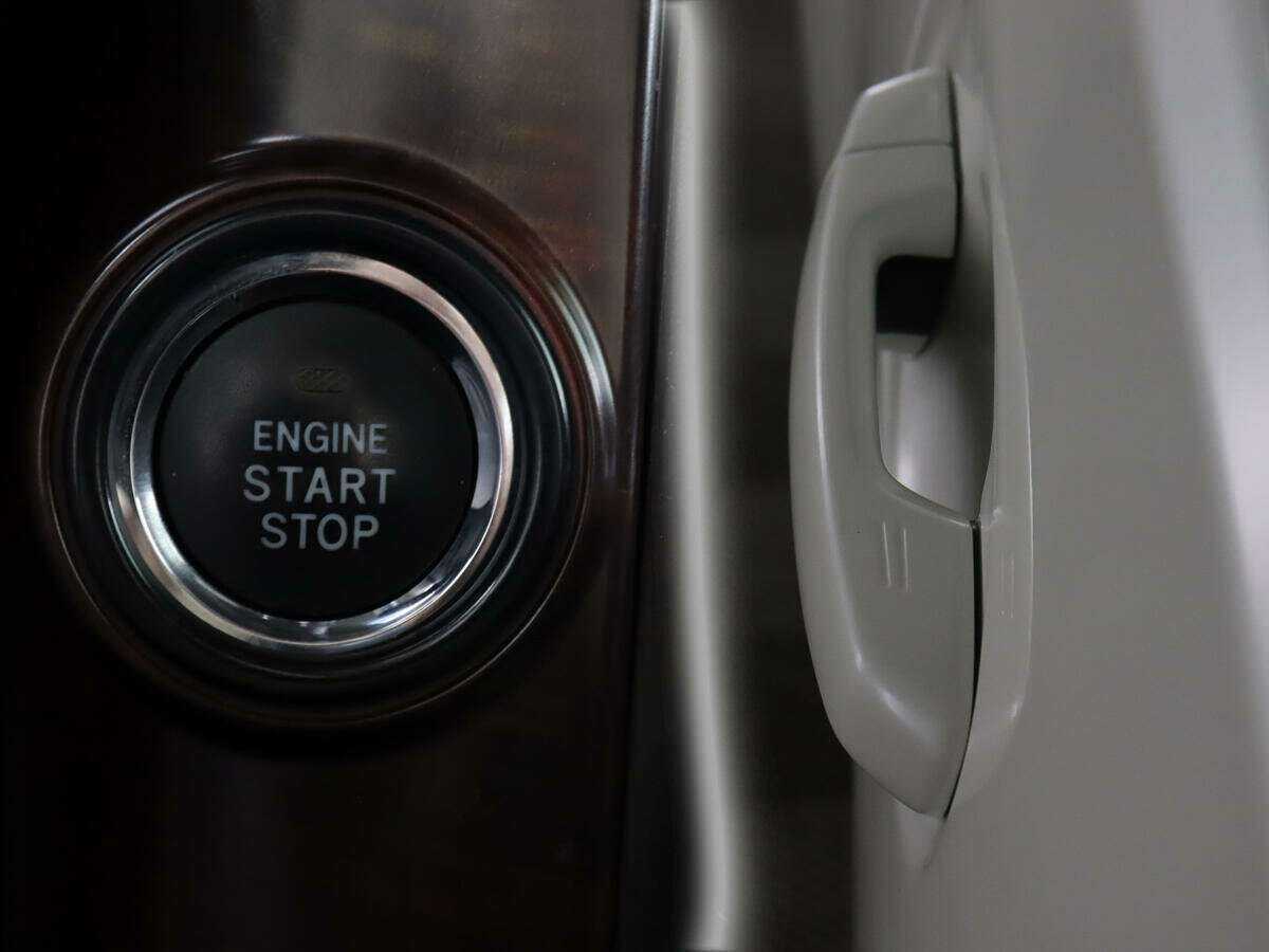 Toyota Land Cruiser Prado 2015 года с пробегом. Фото: #14