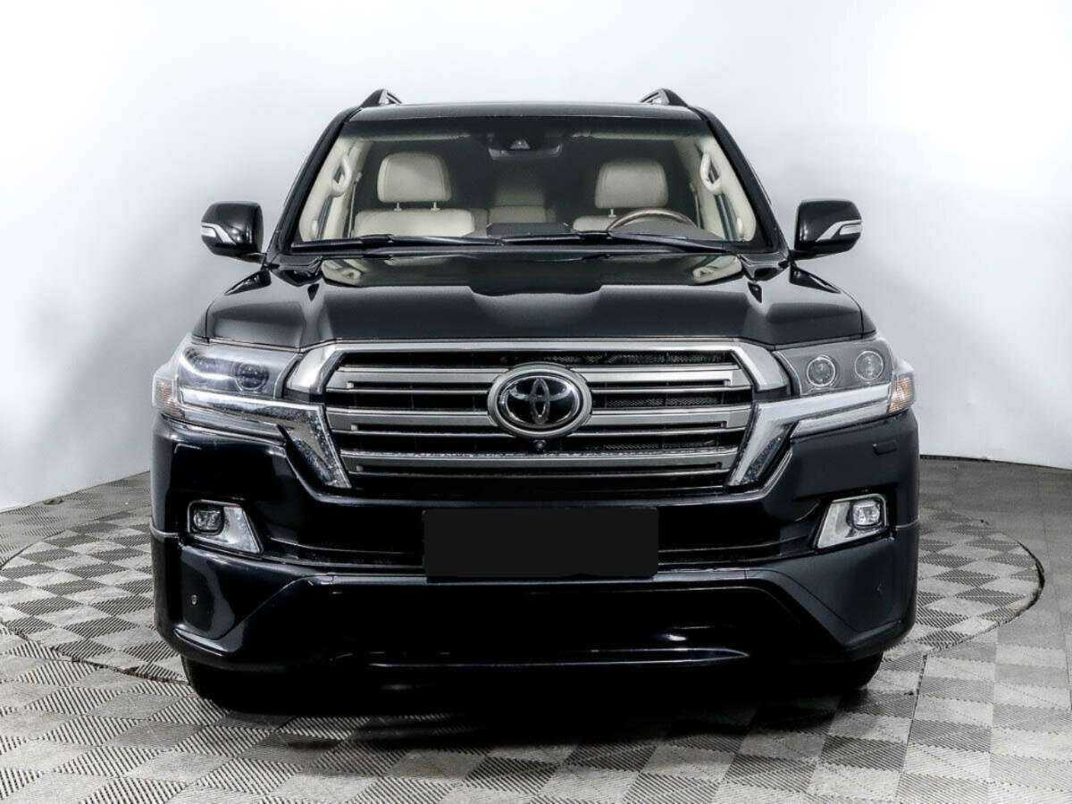 Toyota Land Cruiser 2015 года с пробегом. Фото: #1