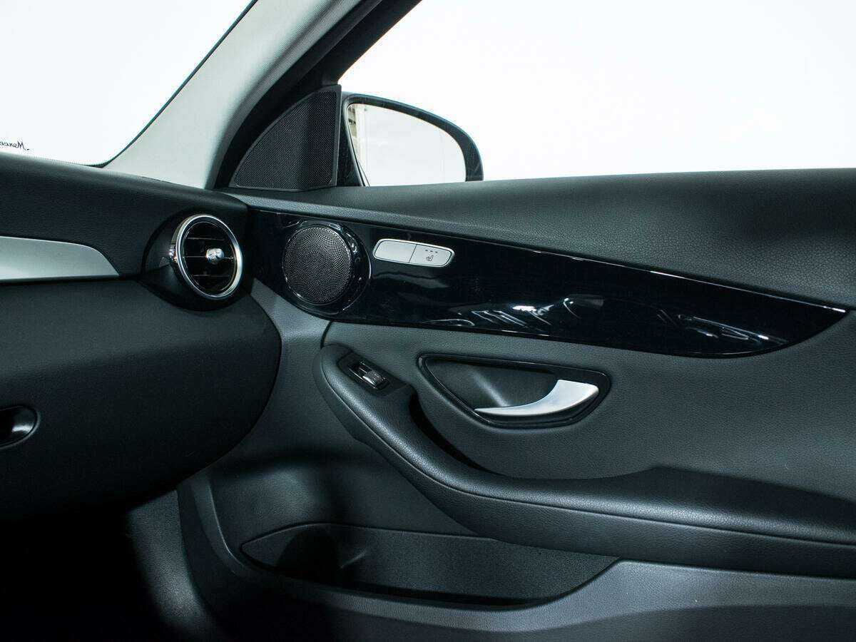 Mercedes-Benz C-Класс 2019 года с пробегом. Фото: #13