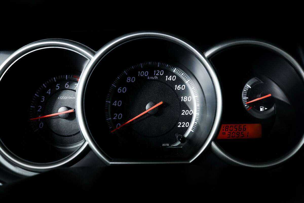 Nissan Tiida 2010 года с пробегом. Фото: #9