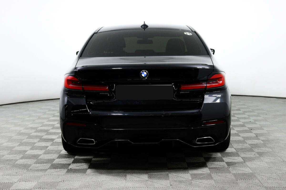 BMW 5 серии 2020 года с пробегом. Фото: #5