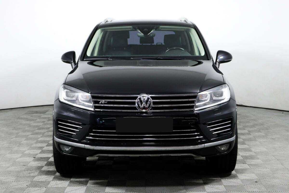 Volkswagen Touareg 2016 года с пробегом. Фото: #1