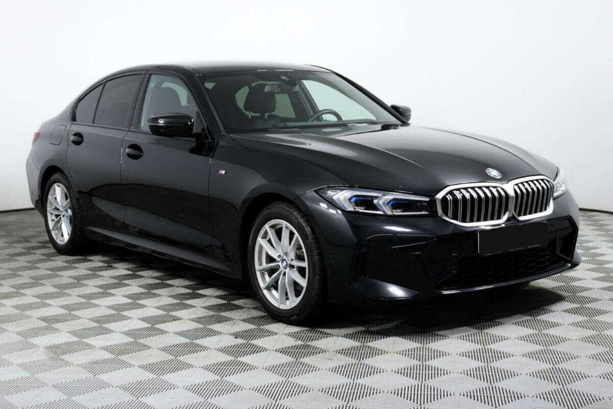 BMW 3 серии 2022 года с пробегом. Фото: #2