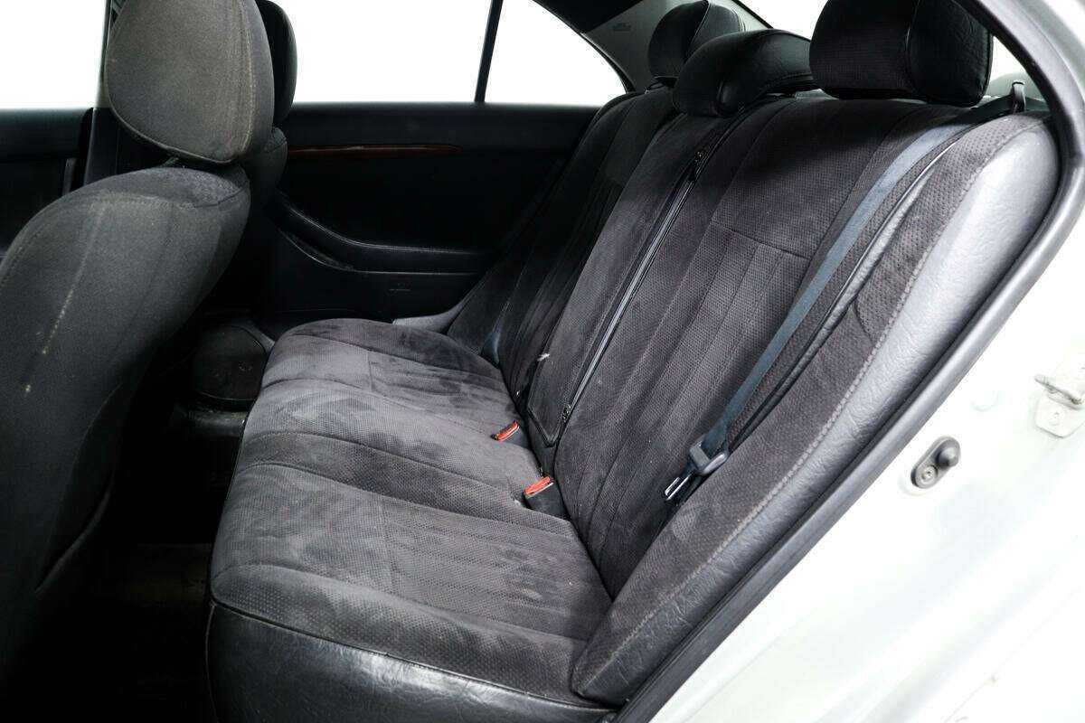 Toyota Avensis 2005 года с пробегом. Фото: #11