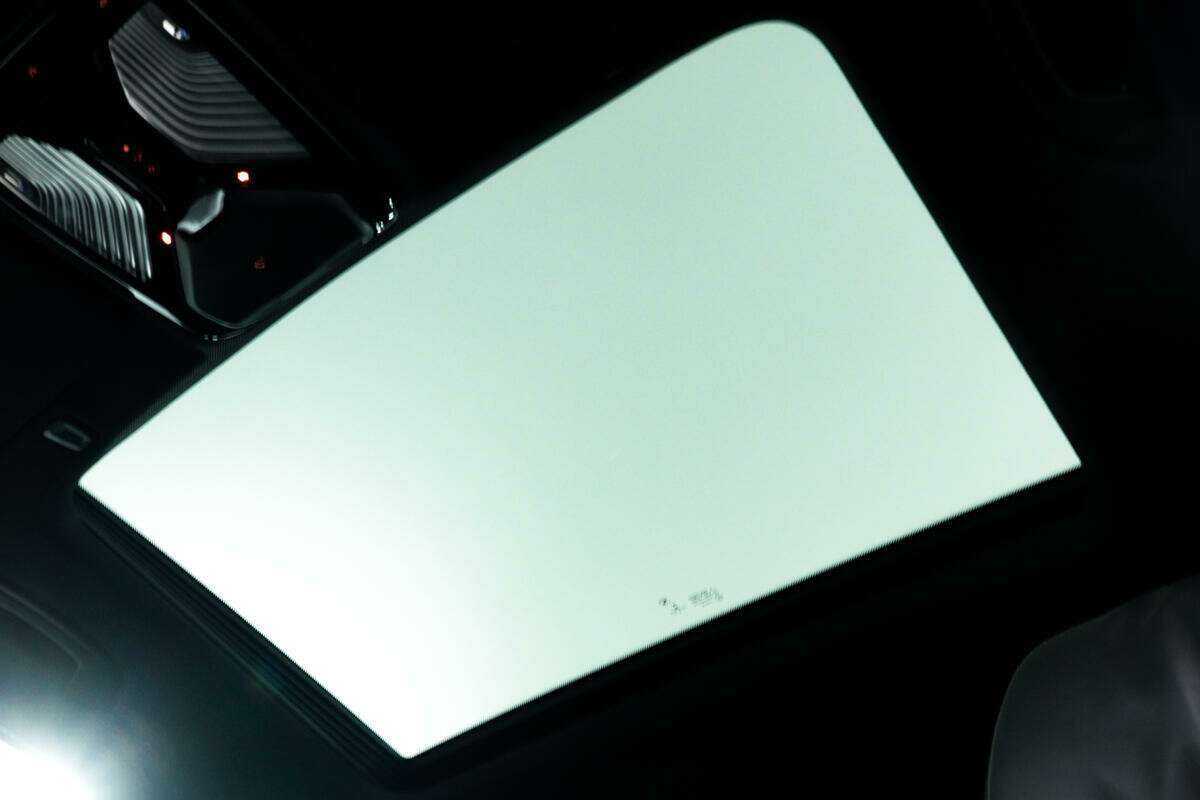 BMW 5 серии 2019 года с пробегом. Фото: #16