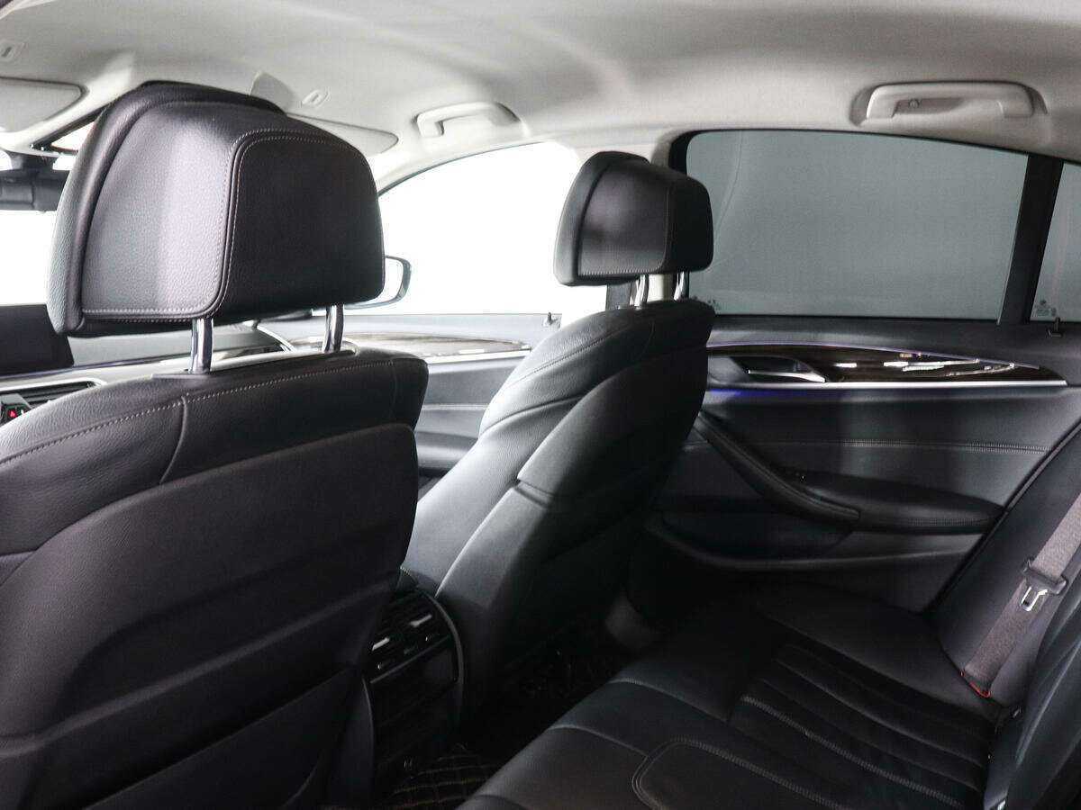 BMW 5 серии 2019 года с пробегом. Фото: #8