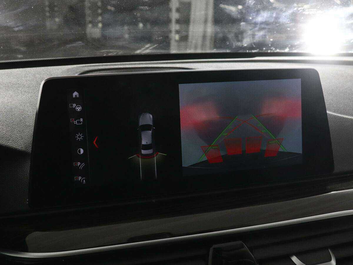 BMW 5 серии 2019 года с пробегом. Фото: #13