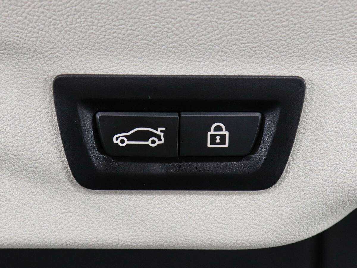 BMW 6 серии 2018 года с пробегом. Фото: #17