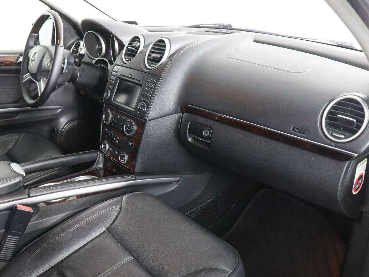 Mercedes-Benz GL-Класс 2010 года с пробегом. Фото: #9