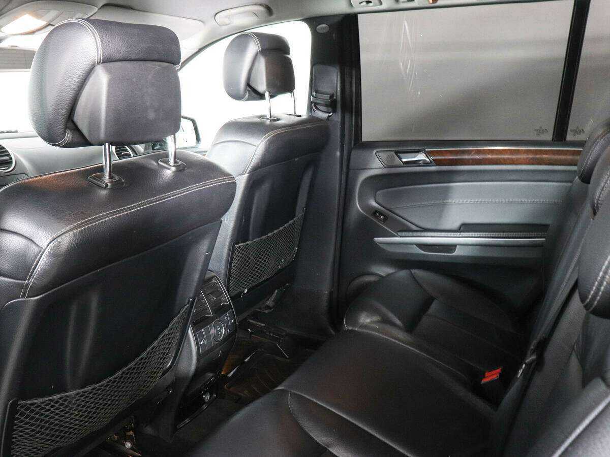 Mercedes-Benz GL-Класс 2010 года с пробегом. Фото: #11