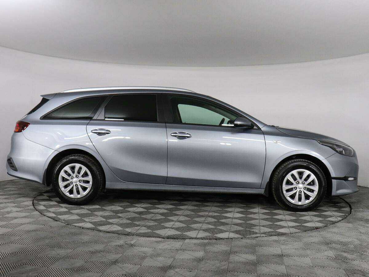 Kia Ceed 2022 года с пробегом. Фото: #3