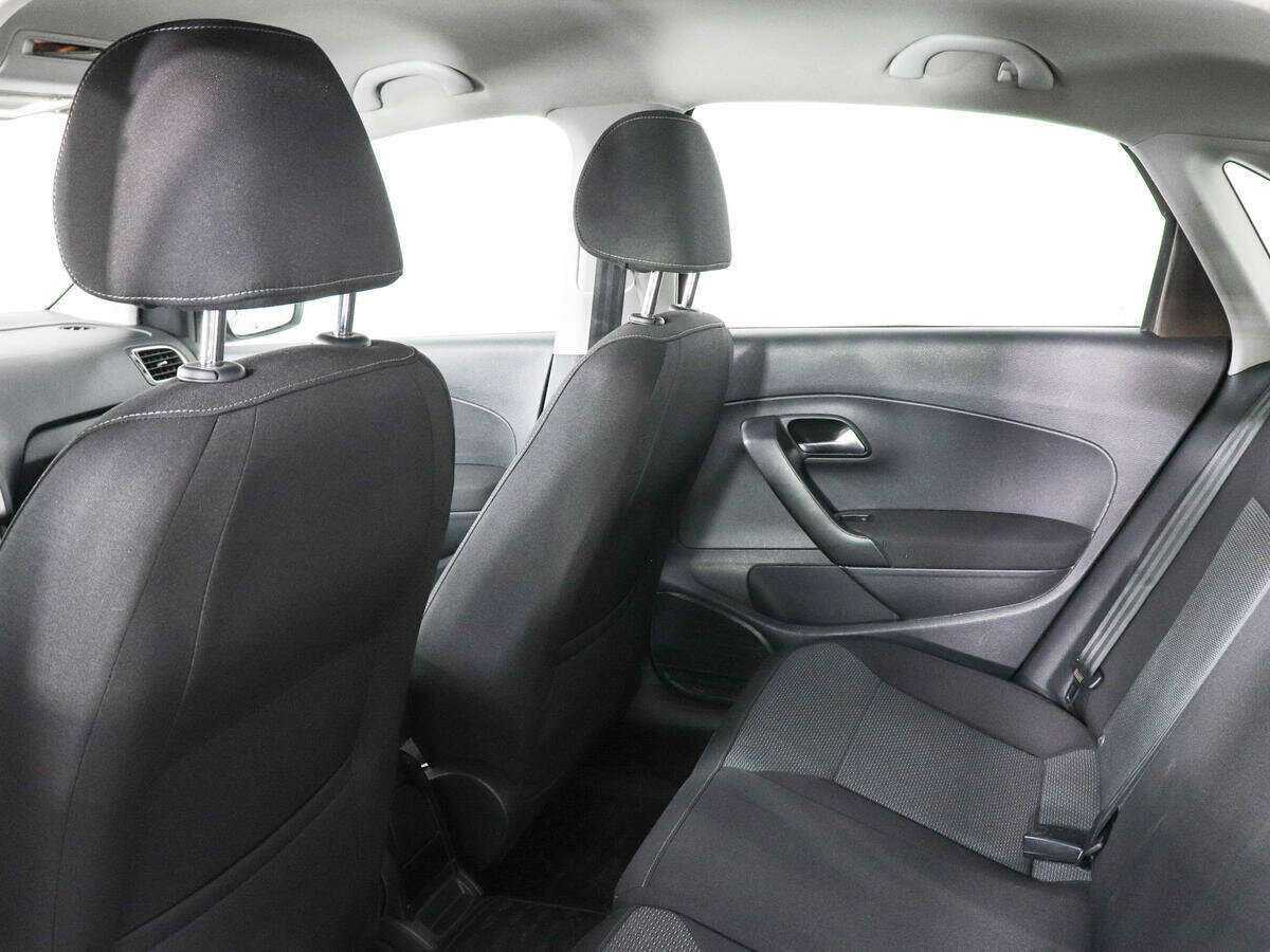 Б/У Фольксваген Поло 2016 года. Фото: #10