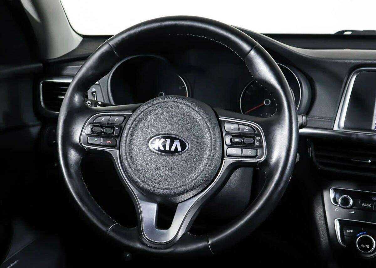 Б/У Киа Оптима 2016 года. Фото: #11