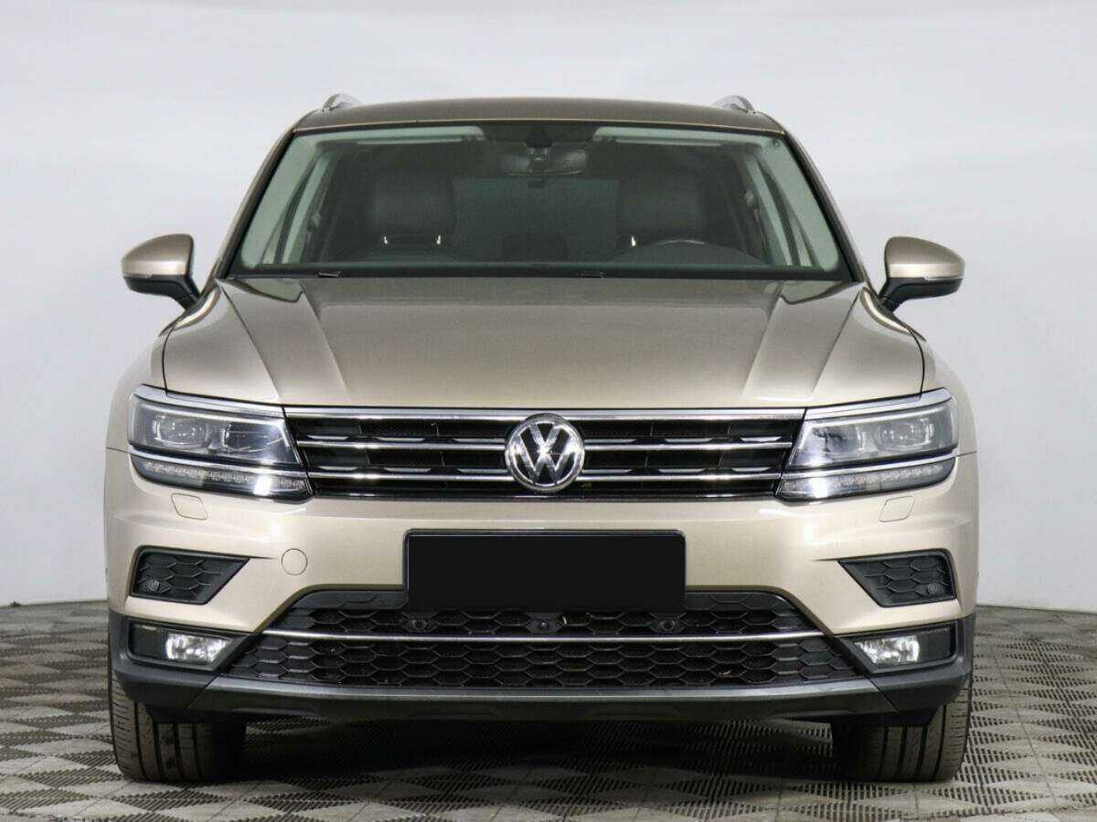 Volkswagen Tiguan 2017 года с пробегом. Фото: #1