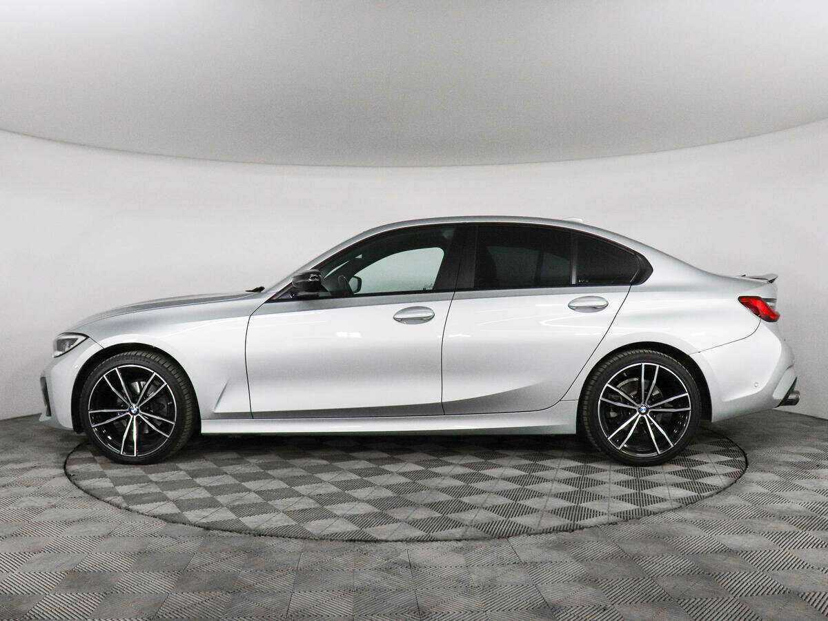 BMW 3 серии 2019 года с пробегом. Фото: #2