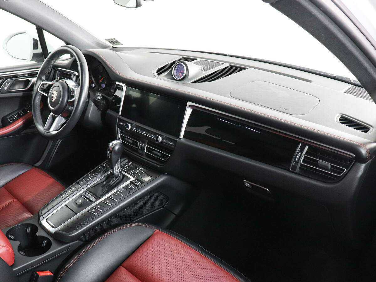 Porsche Macan 2019 года с пробегом. Фото: #9
