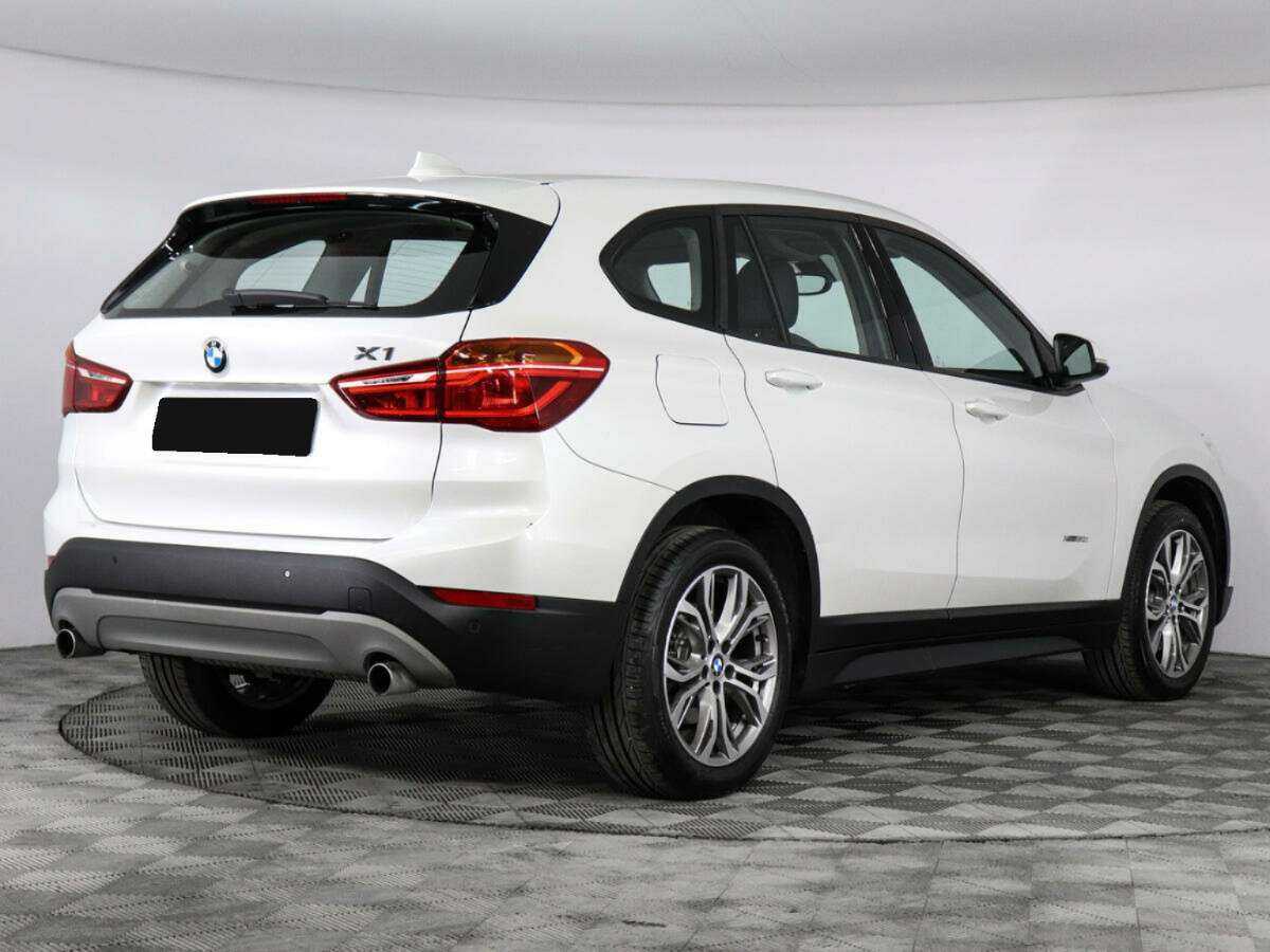 BMW X1 2016 года с пробегом. Фото: #1