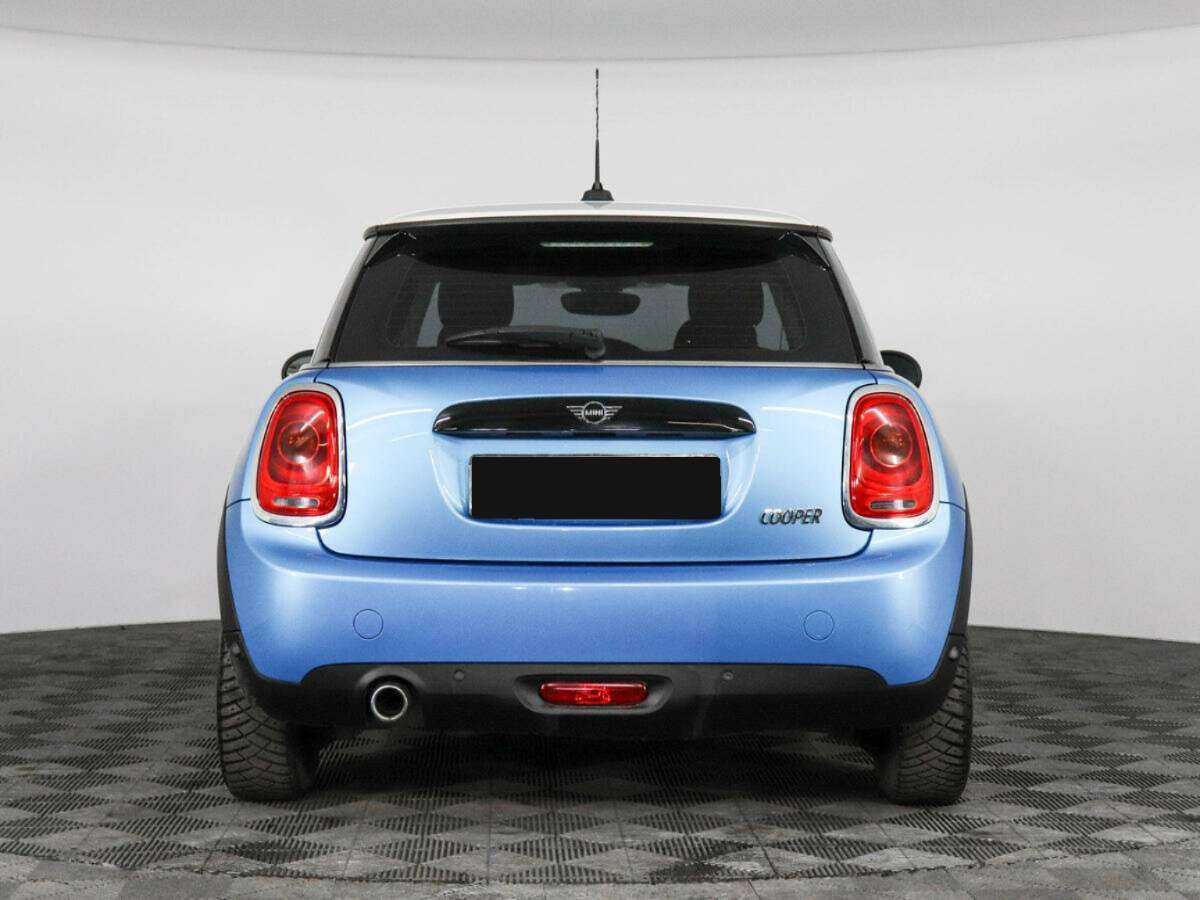 Mini Hatch 2018 года с пробегом. Фото: #5