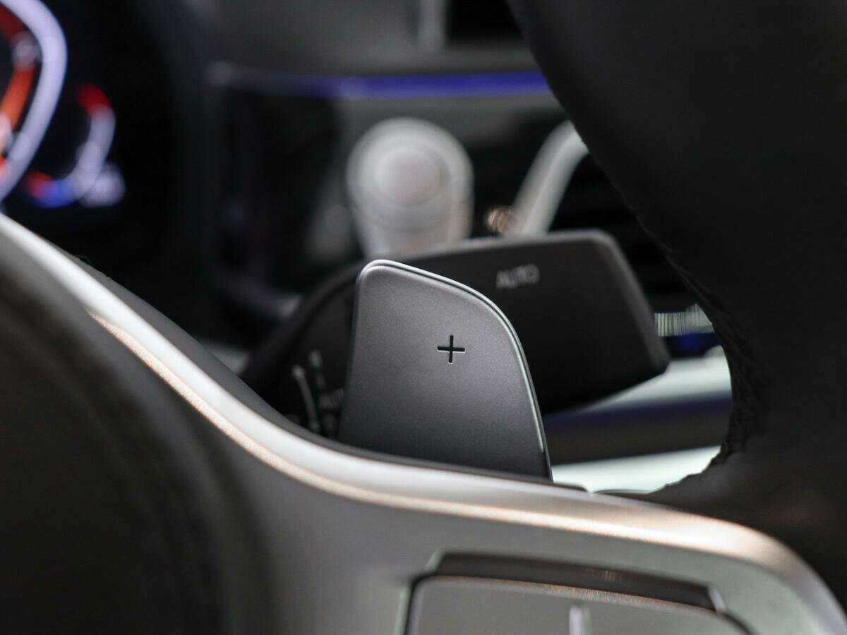 BMW 7 серии 2021 года с пробегом. Фото: #11