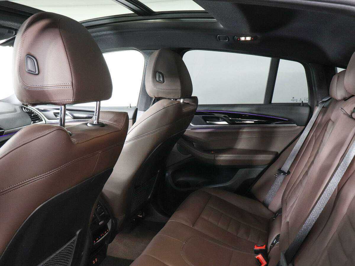 BMW X4 2021 года с пробегом. Фото: #9