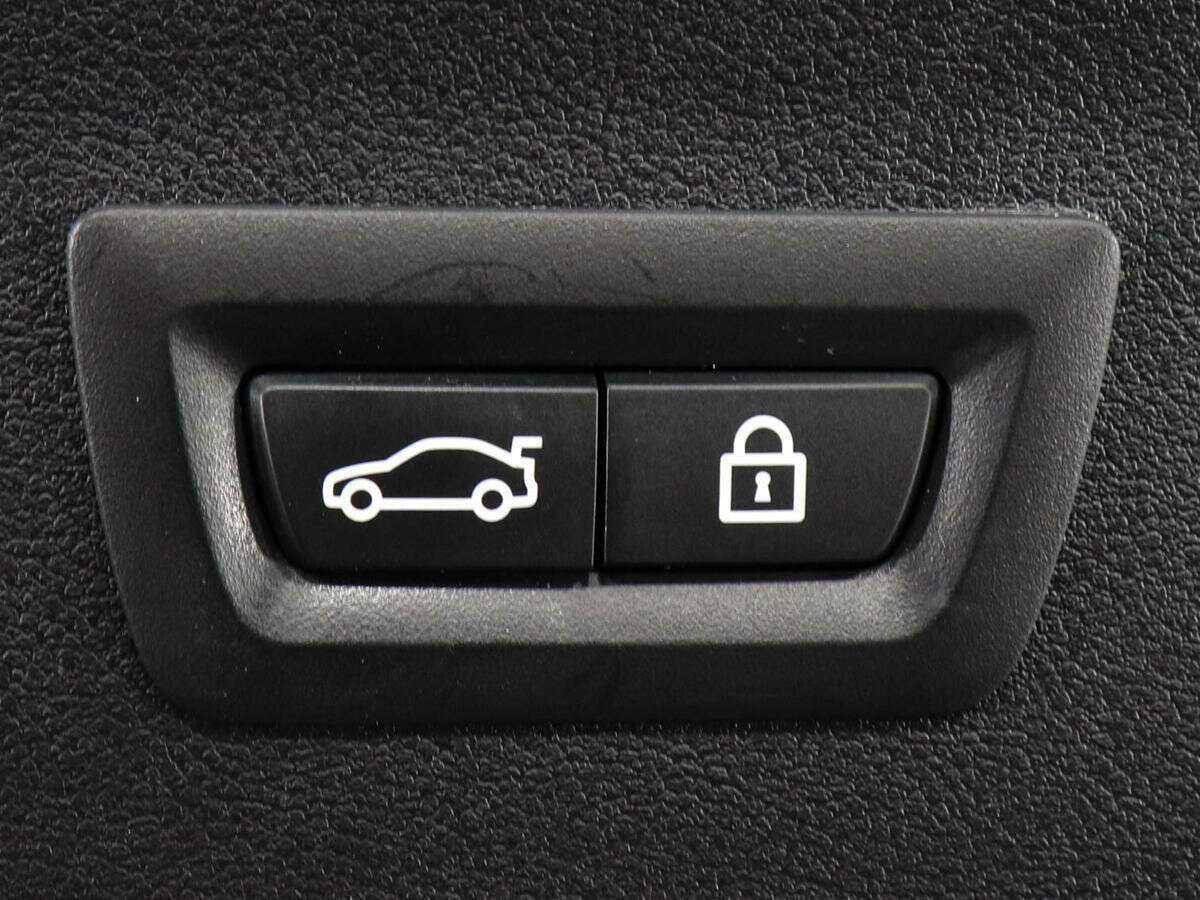 BMW X4 2021 года с пробегом. Фото: #18