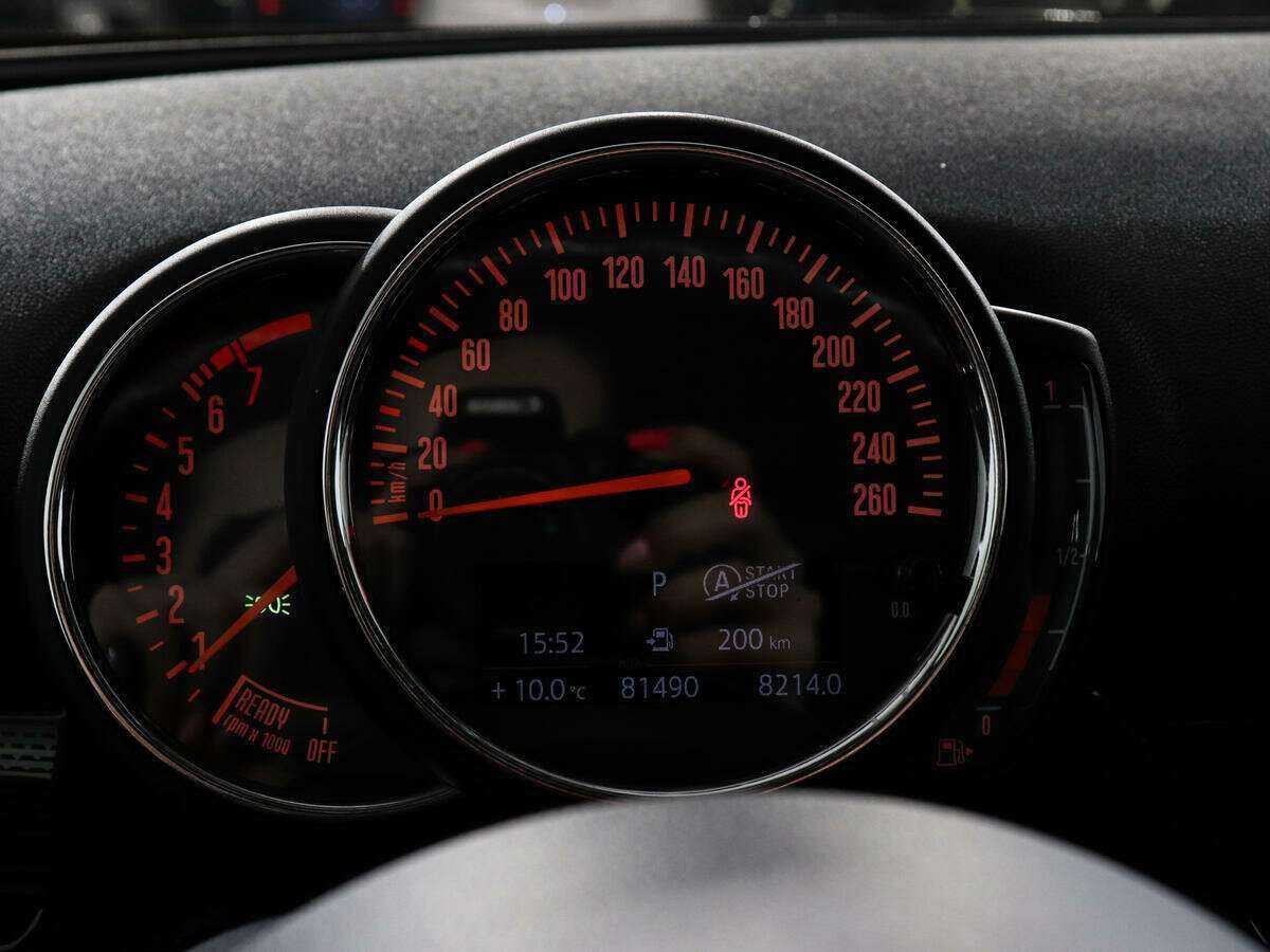 Mini Clubman 2018 года с пробегом. Фото: #10