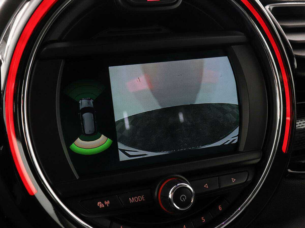 Mini Clubman 2018 года с пробегом. Фото: #14