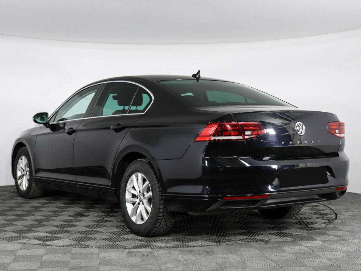 Volkswagen Passat 2020 года с пробегом. Фото: #6