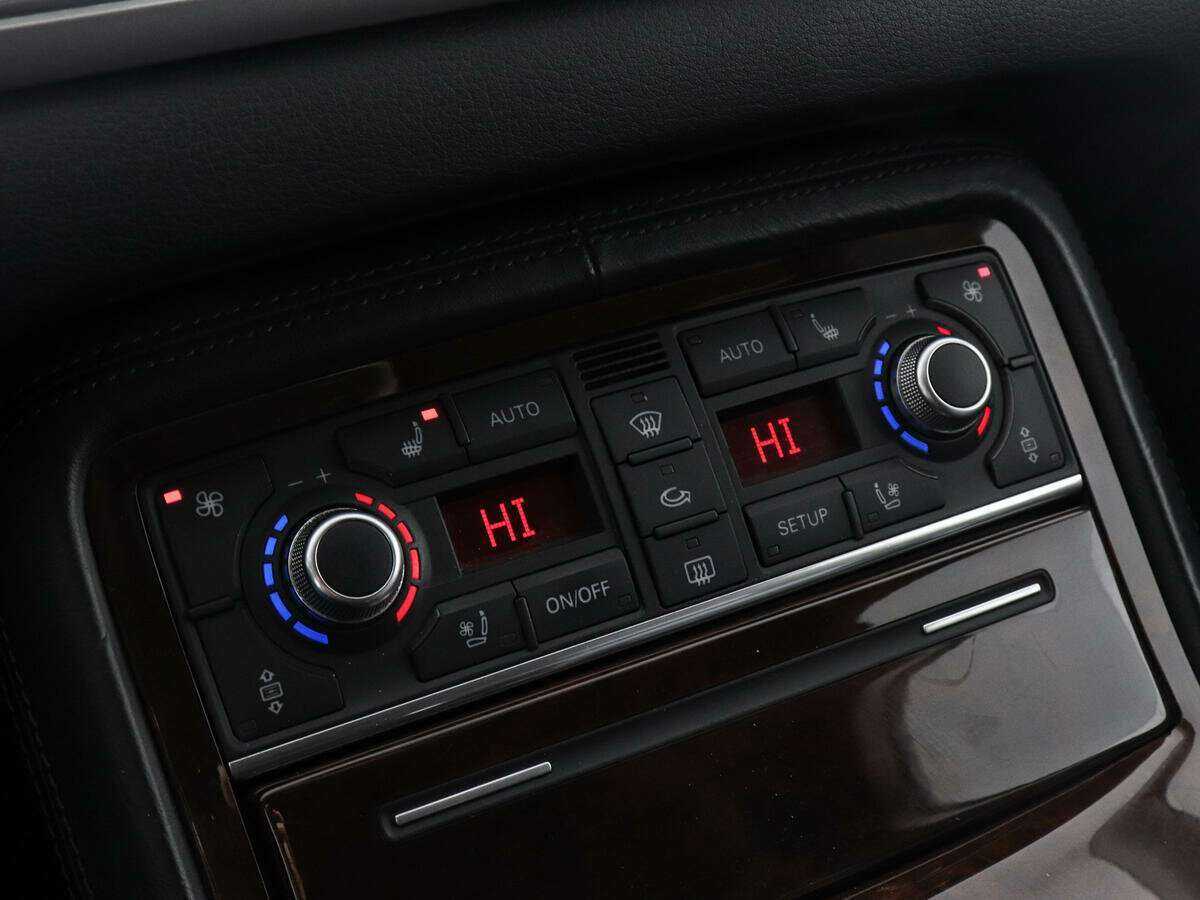 Audi A8 2007 года с пробегом. Фото: #13