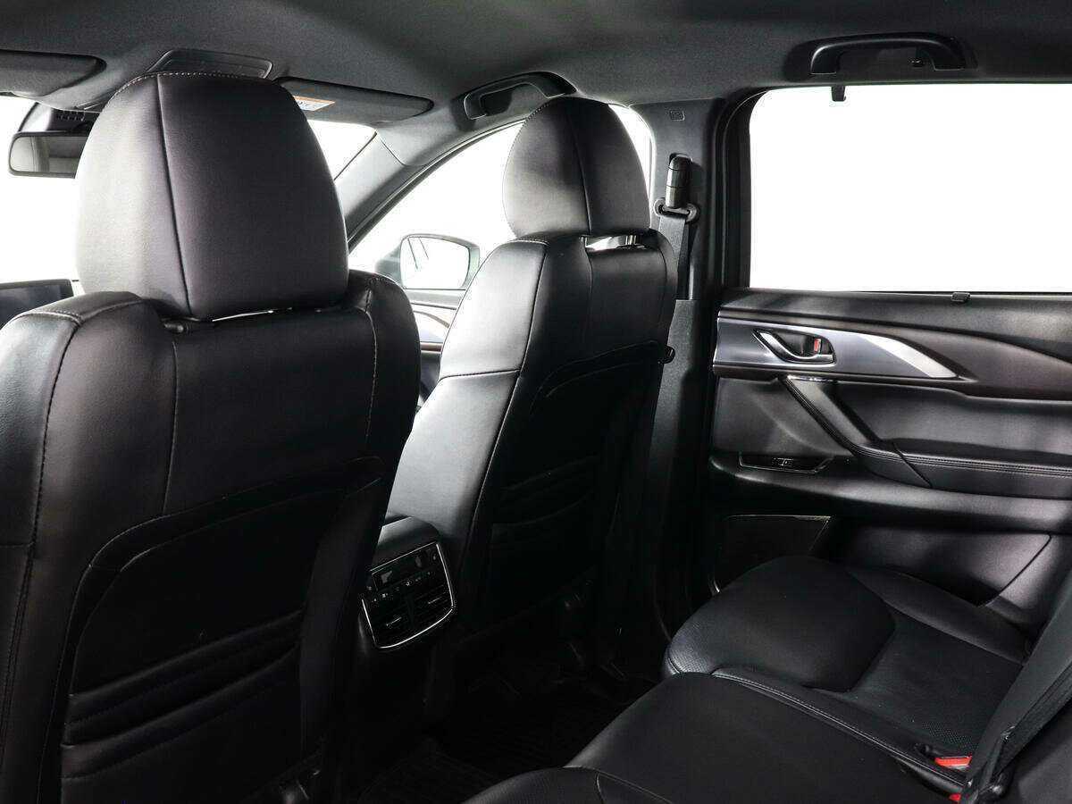 Mazda CX-9 2020 года с пробегом. Фото: #10