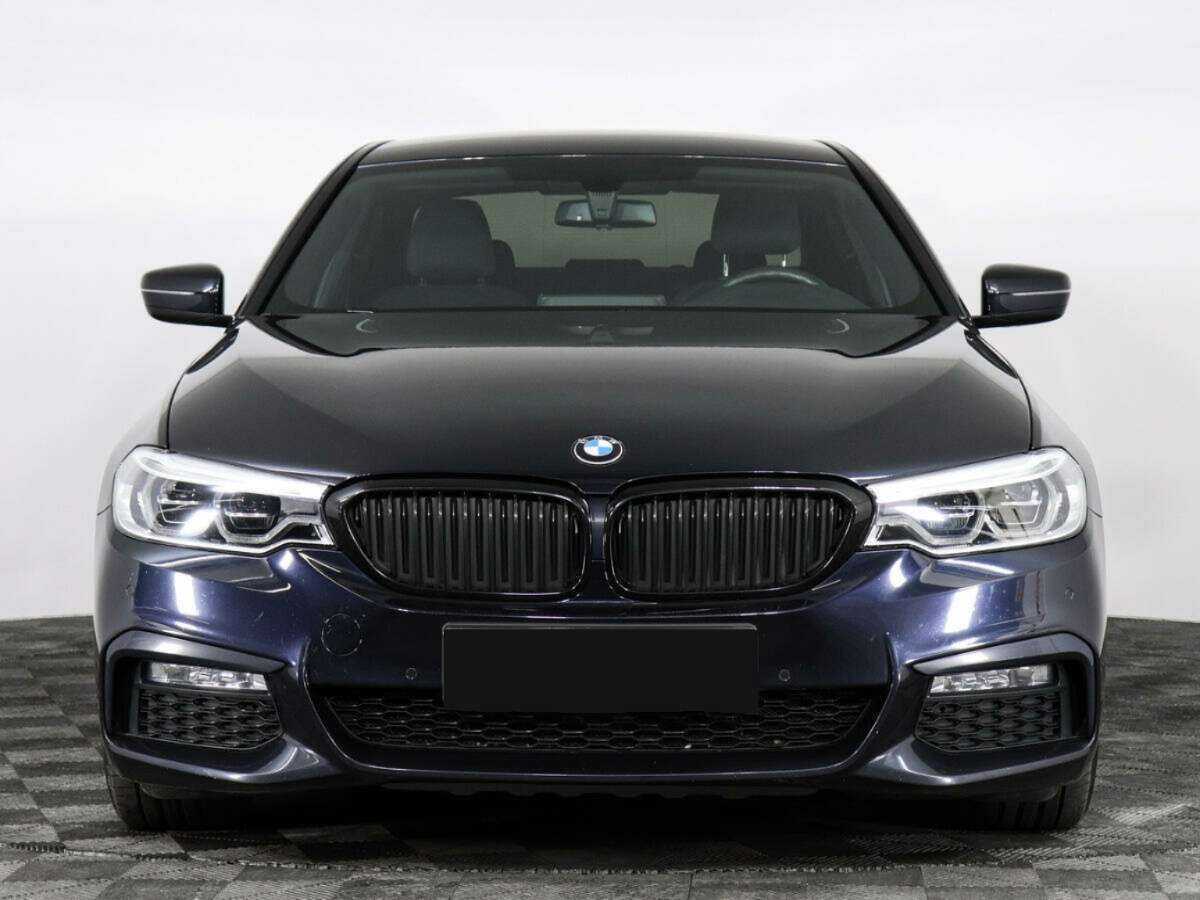 BMW 5 серии 2018 года с пробегом. Фото: #2
