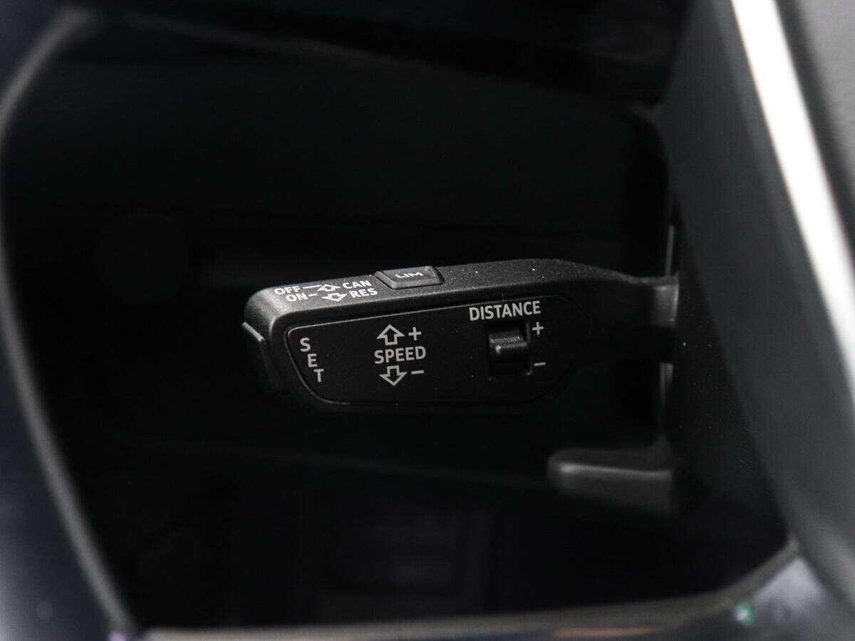 Audi e-tron 2020 года с пробегом. Фото: #13