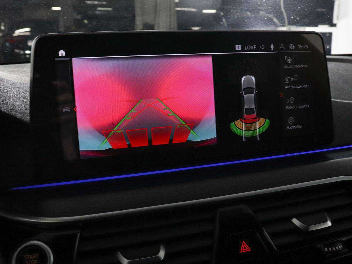 BMW 5 серии 2021 года с пробегом. Фото: #11