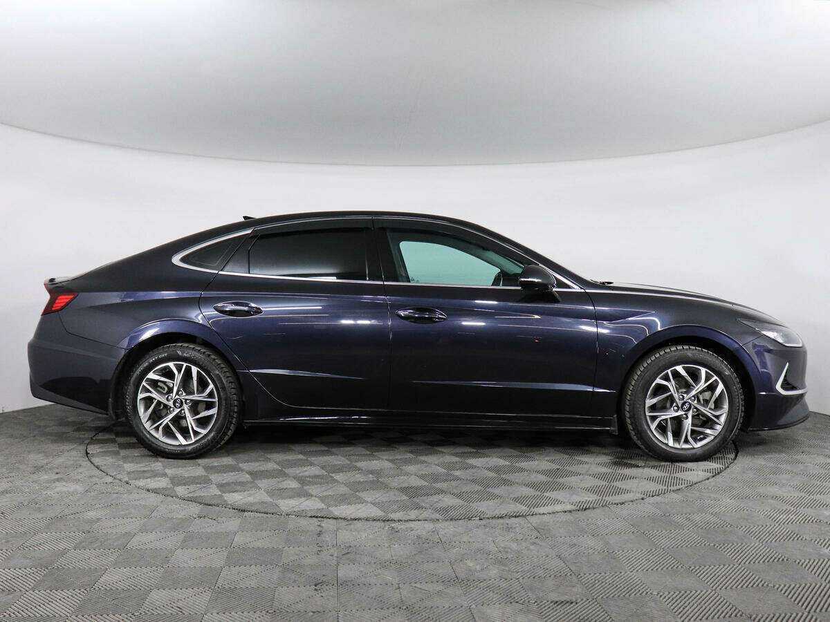 Hyundai Sonata 2021 года с пробегом. Фото: #3