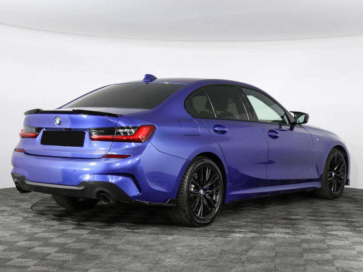 BMW 3 серии 2020 года с пробегом. Фото: #1