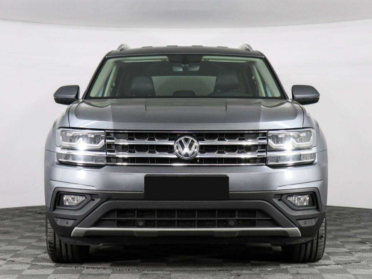 Volkswagen Teramont 2018 года с пробегом. Фото: #1