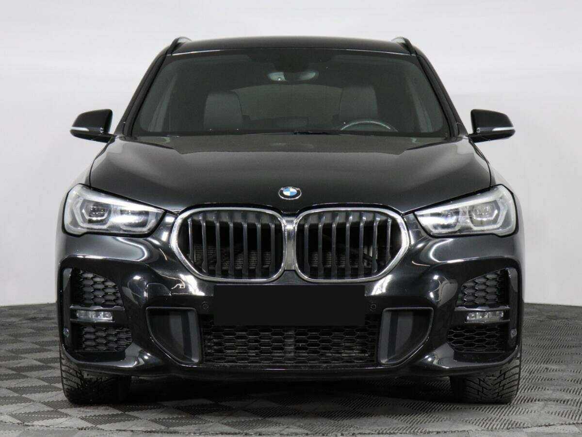 BMW X1 2022 года с пробегом. Фото: #2